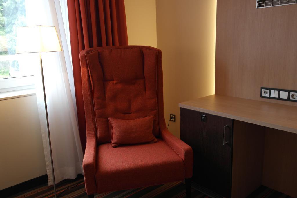 Hotel Fortune Кёльн Экстерьер фото