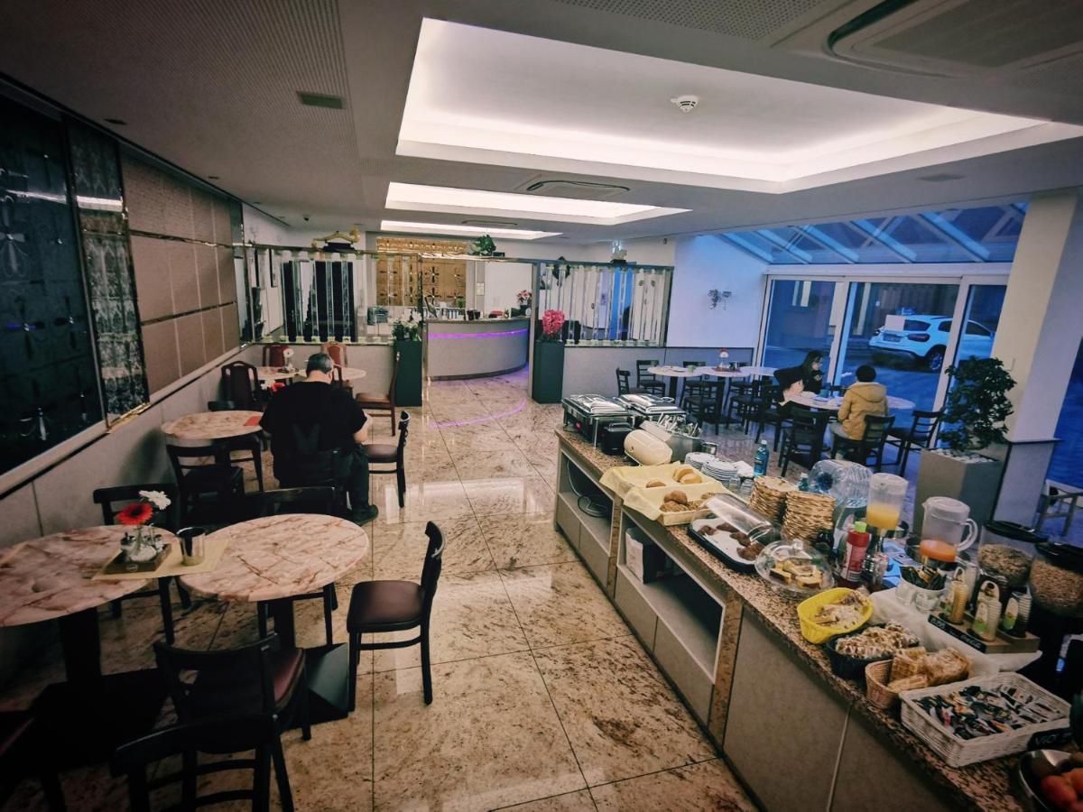 Hotel Fortune Кёльн Экстерьер фото
